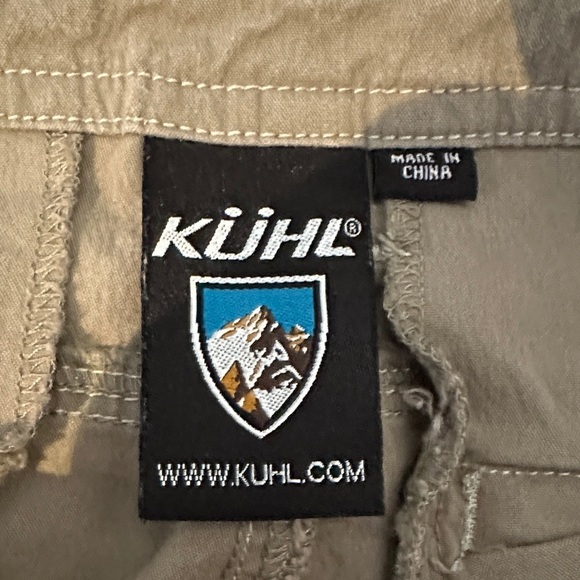 Kuhl Women's Tan Cargo Shorts - Picture 2 of 4